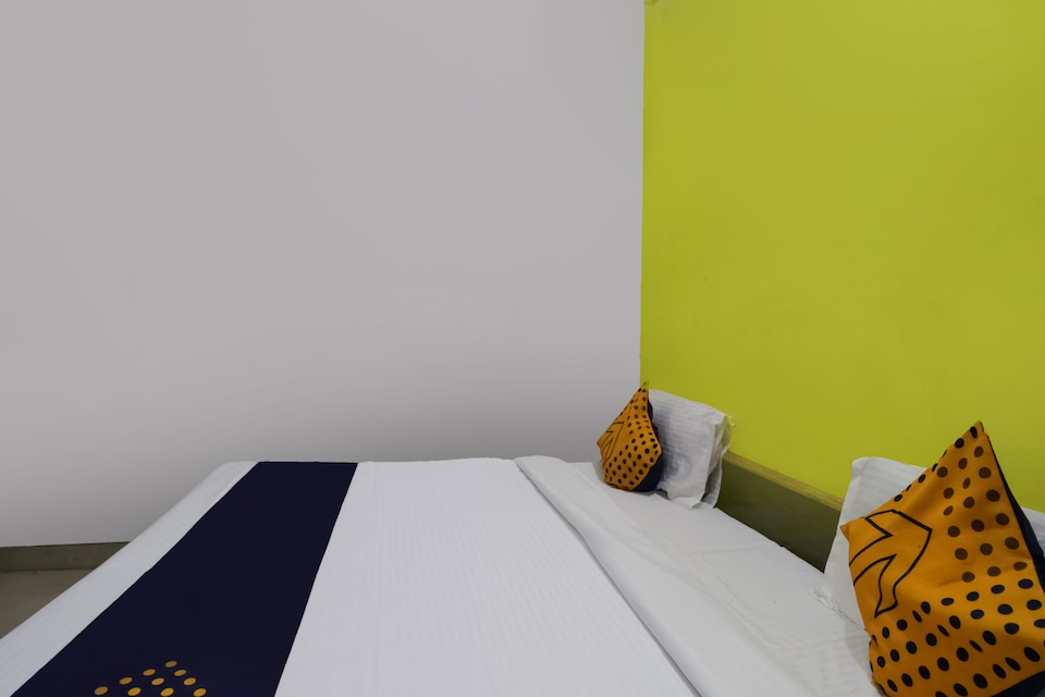 SPOT ON 39721 Hotel Blue Heaven, Faridabad, Faridabad