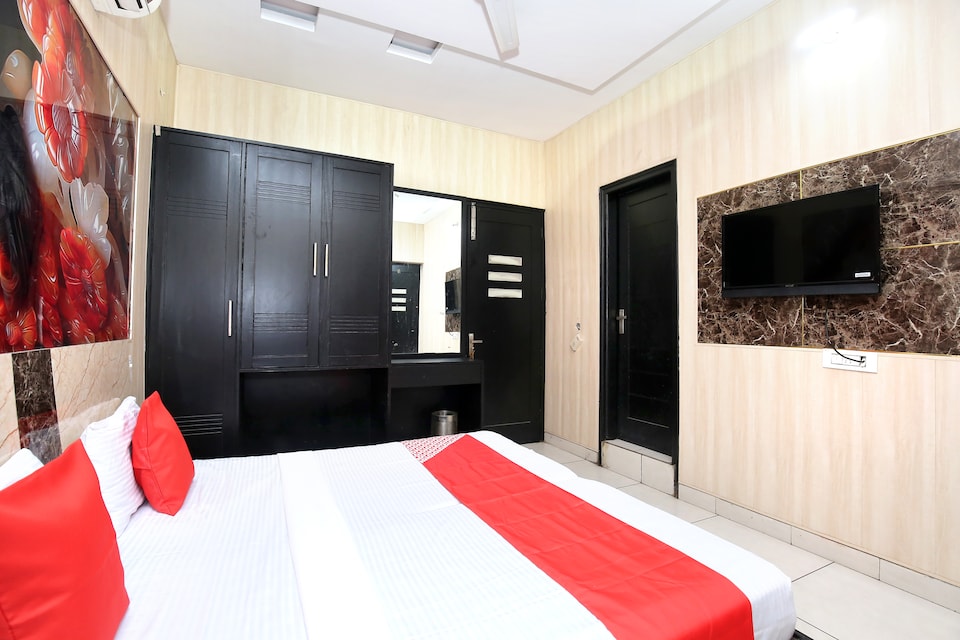 OYO 39751 Hotel Jp Classic, Gobindgarh, Gobindgarh