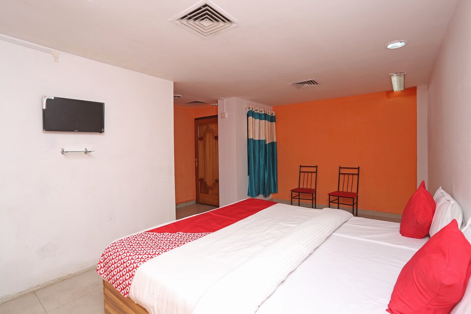 OYO 39756 Shanghai Lodge, Jorhat, Jorhat