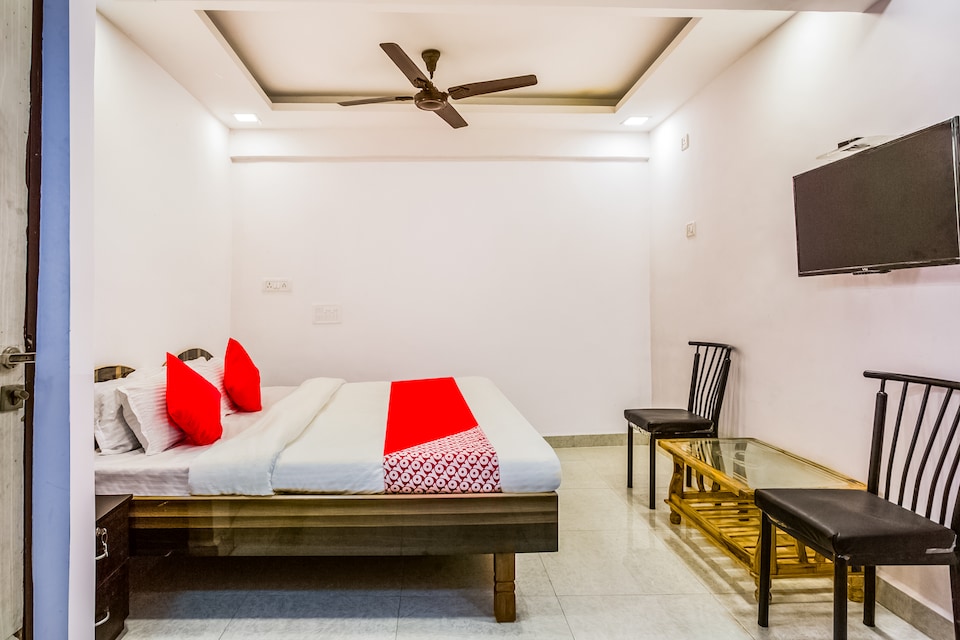 OYO 39762 Satyam Guest House, Mumbai-Airoli-Ghansoli-KoperKhairane, Mumbai