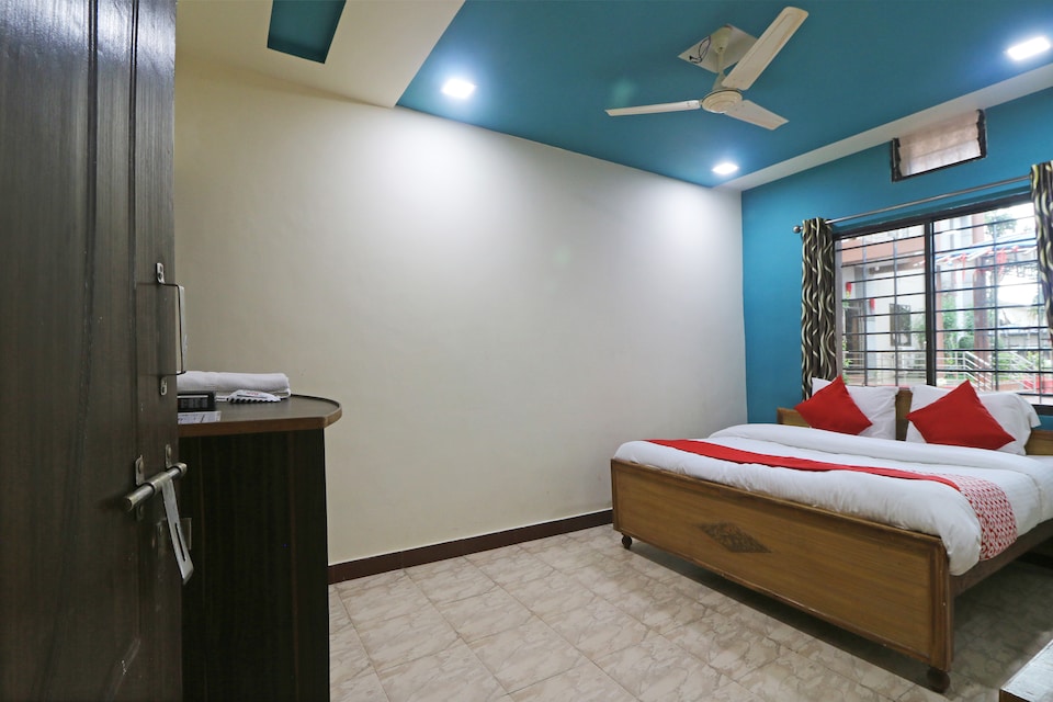 OYO Flagship 39764 Mahendra Greens, Durg, Bhilai