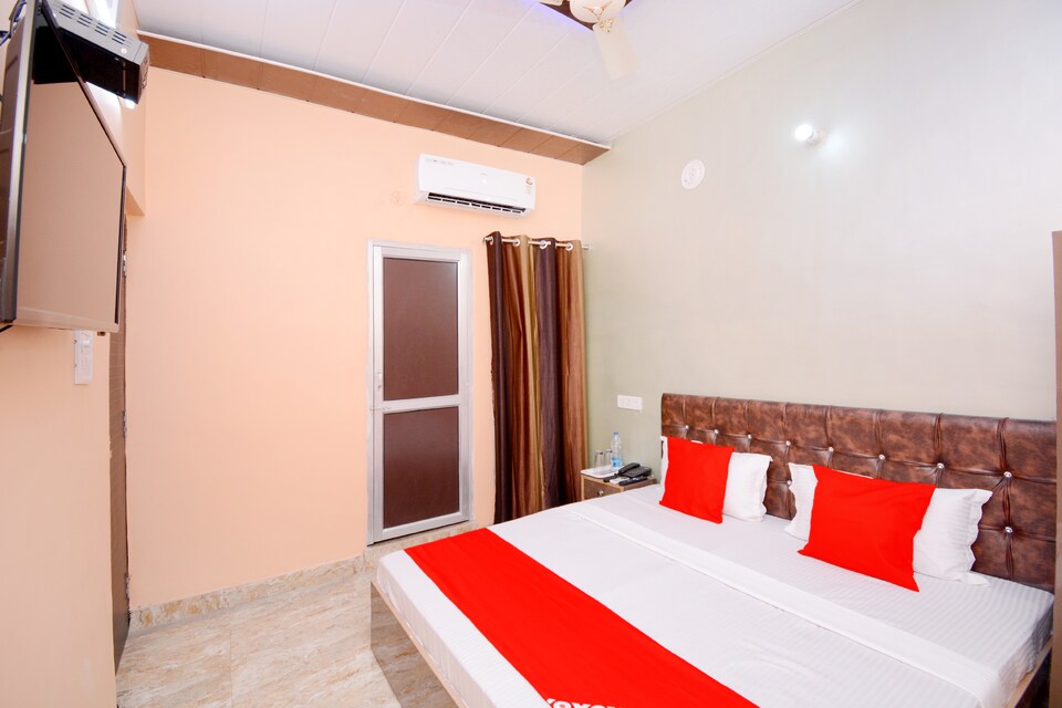 OYO 39778 Hotel Blue Planet, Golden Temple Road Amritsar, Amritsar
