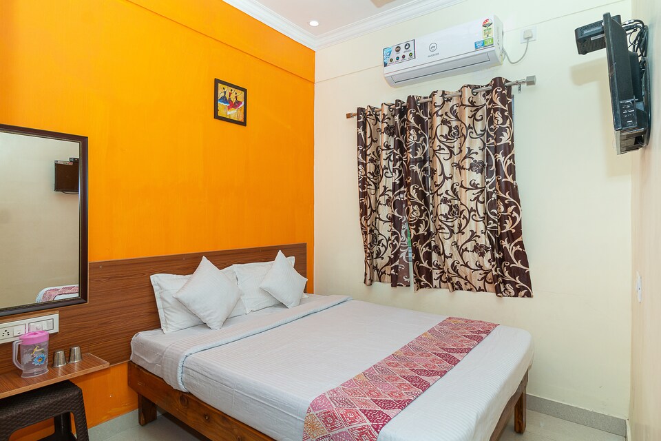 OYO 39793 Leshmi Residency, Tiruchendur Temple, Tiruchendur