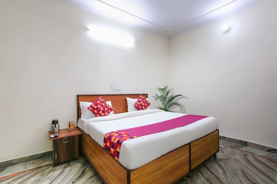 OYO 39797 Hotel Om, Old Gurgaon, Gurgaon