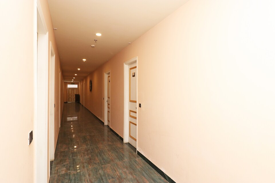 Capital O 39811 All Heavens Gold, North Delhi, Delhi