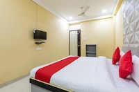 OYO Hotel Shreeji Rasoi 2