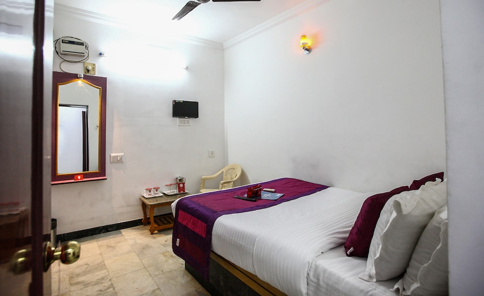 OYO 3756 Jayam Residency, Koyambedu Chennai, Chennai