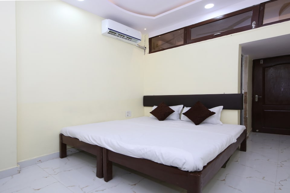 SPOT ON 39855 Hotel Aditya, Vijay Nagar - Jabalpur, Jabalpur