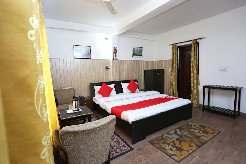 OYO 39865 Hotel Guruvesh, Mukteshwar, Mukteshwar