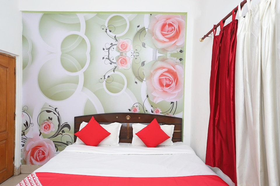 OYO Hotel Sabri Gulshan, Roorkee, Roorkee