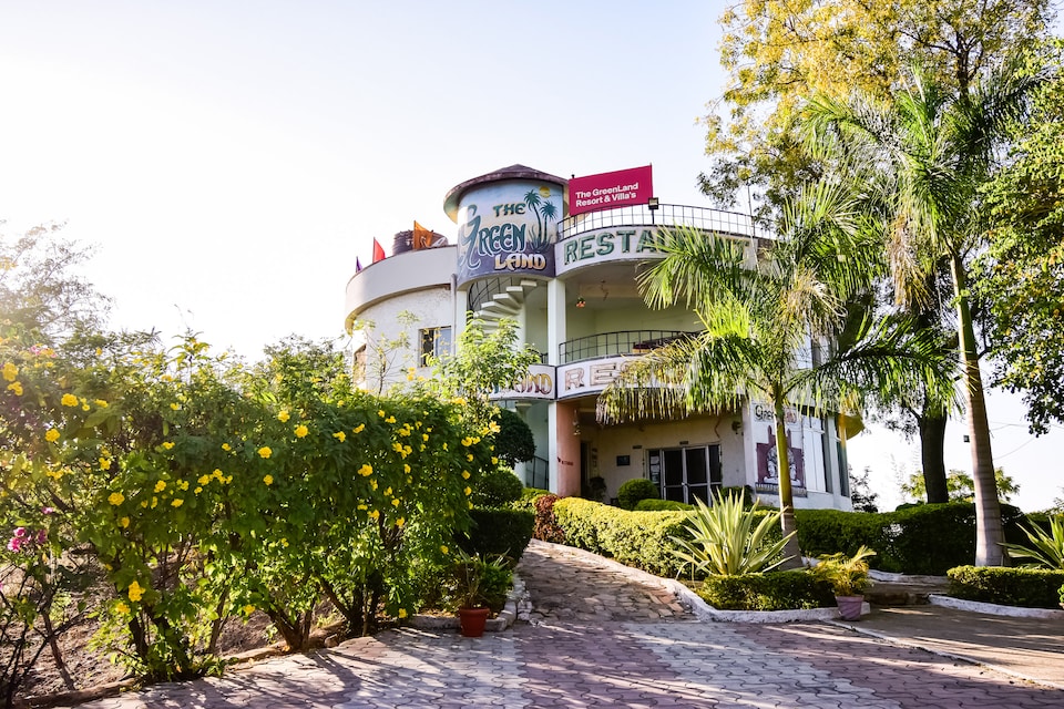 Capital O 39888 The Greenland Resort & Villa's, Ramtek, Nagpur