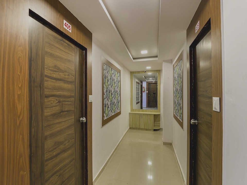 Spot On  A1, Navrangpura Ahmedabad, Ahmedabad