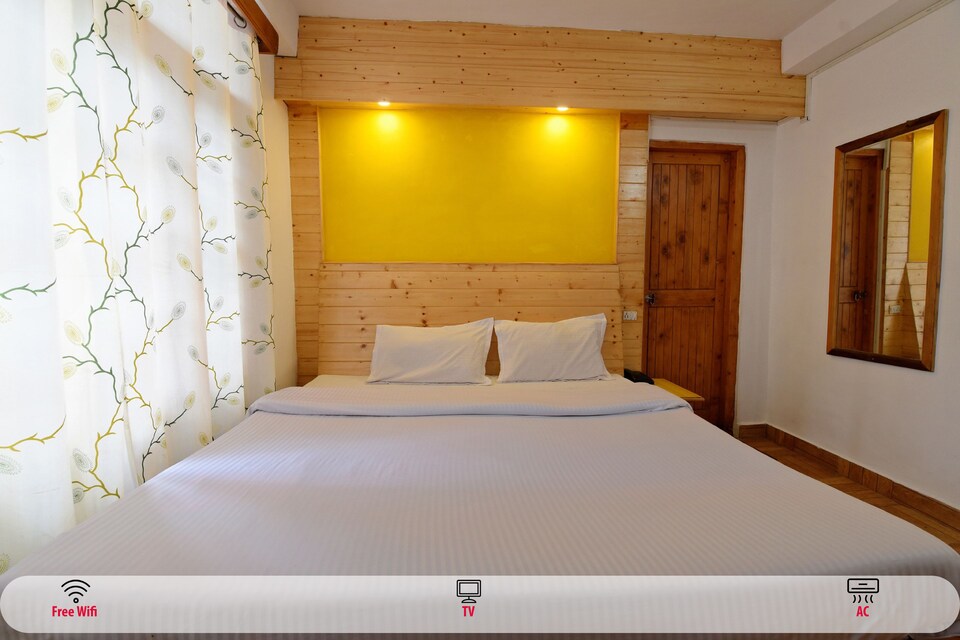OYO 39894 Hotel Devallya, Mall Road Manali, Manali