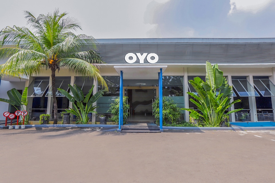 OYO 918 Hotel Senen Indah Syariah, Salemba, Jakarta