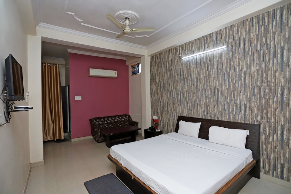 SPOT ON 39940 Shree Shine, Satna, Satna