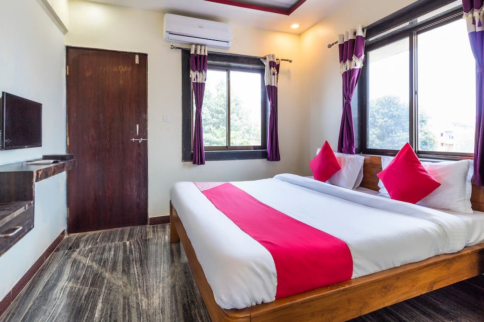 OYO 39961 Hotel Narmada, Igatpuri, Igatpuri