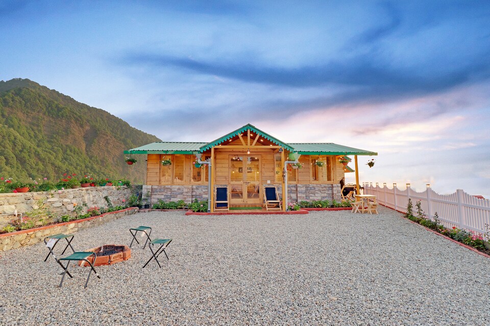 OYO Home 39997 Premium Wooden Cottage Stay, Pangoot Nainital, Nainital