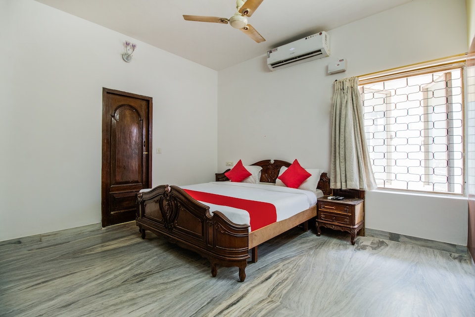 OYO 39999 Space Ville, Nellore Bus Station-II, Nellore