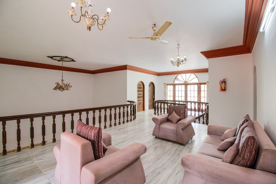 OYO 39999 Space Ville, Nellore Bus Station-II, Nellore