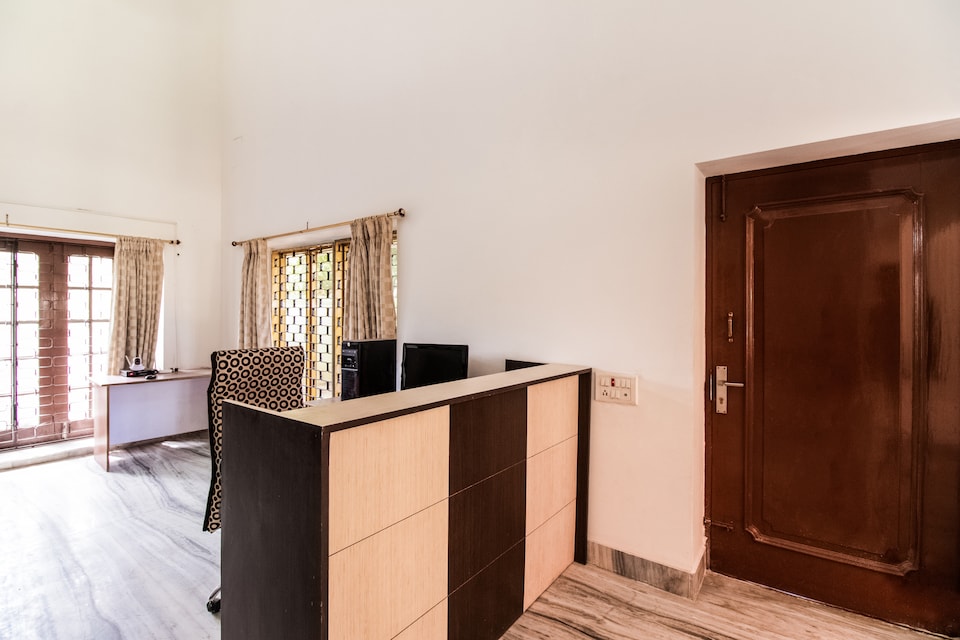 OYO 39999 Space Ville, Nellore Bus Station-II, Nellore