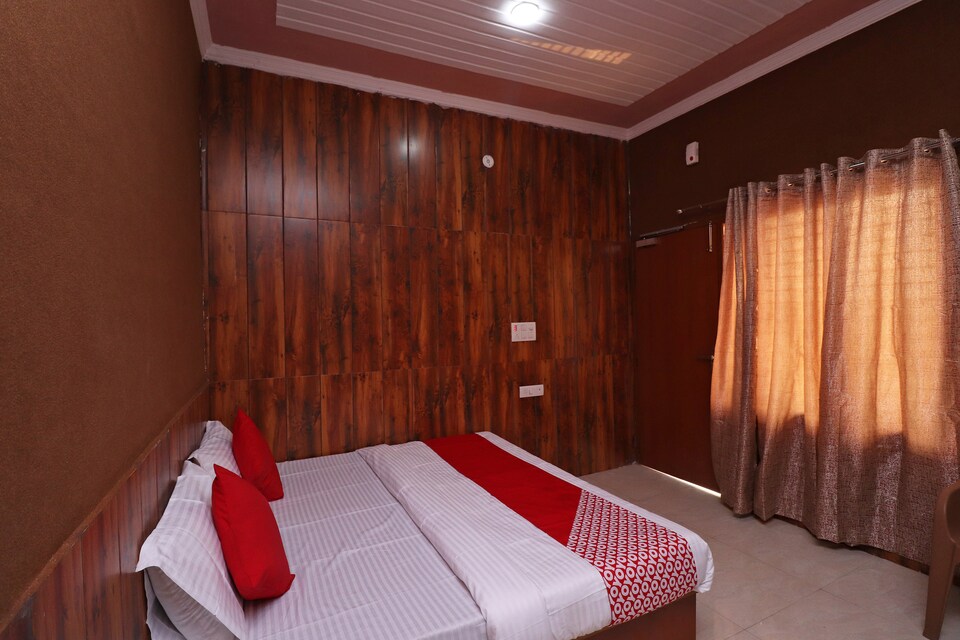 OYO 40015 Hotel Virat Palace, GT Road Panipat, Panipat