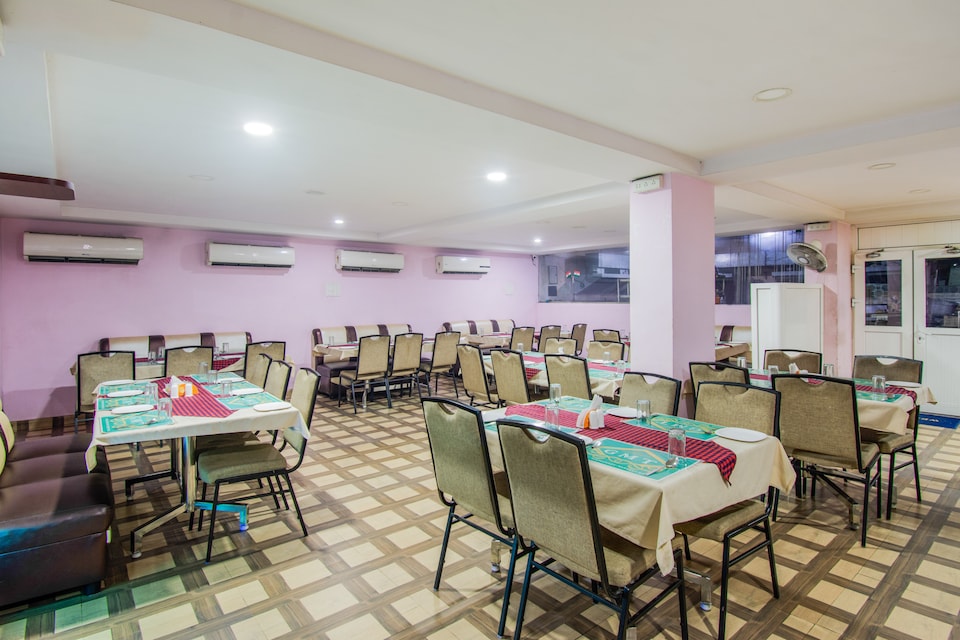 OYO 40028 Hotel Gmt, Gajuwaka Visakhapatnam-II, Visakhapatnam