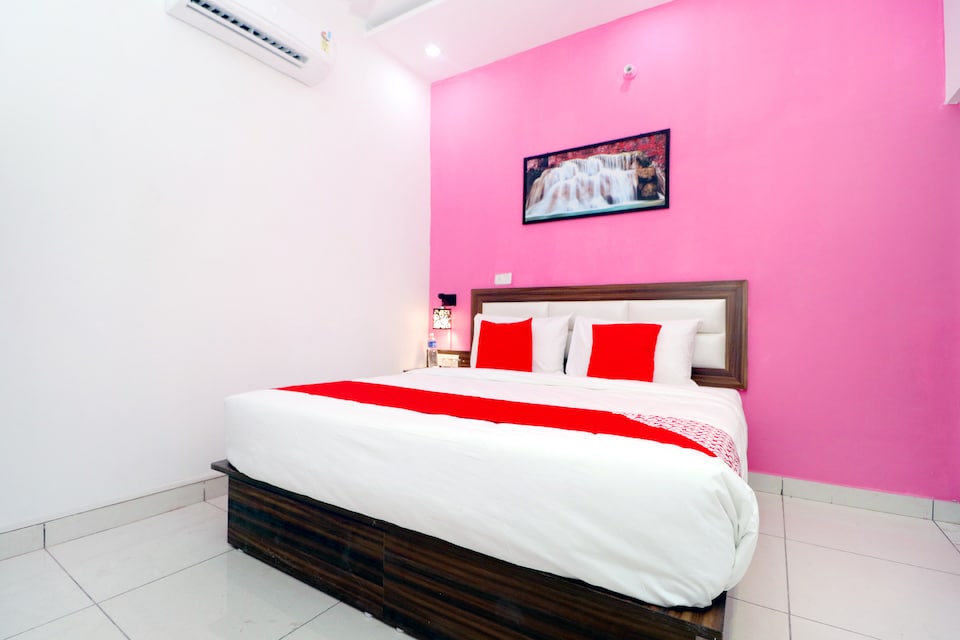 OYO 40036 Hotel Royal Inn, Yamunanagar, Yamunanagar