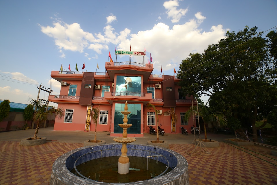 OYO 40049 Shri Krishnam Hotel & Restaurant, Sikar, Sikar