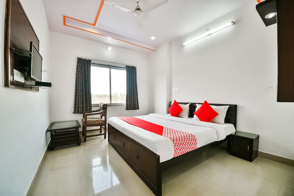 OYO 40059 Hotel Basant Residency, Airport Udaipur, Udaipur