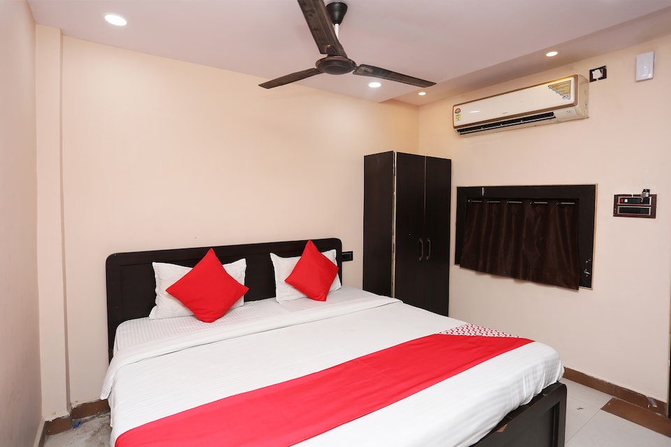 OYO 40079 The paradise Hotel, Vijay Nagar - Jabalpur, Jabalpur
