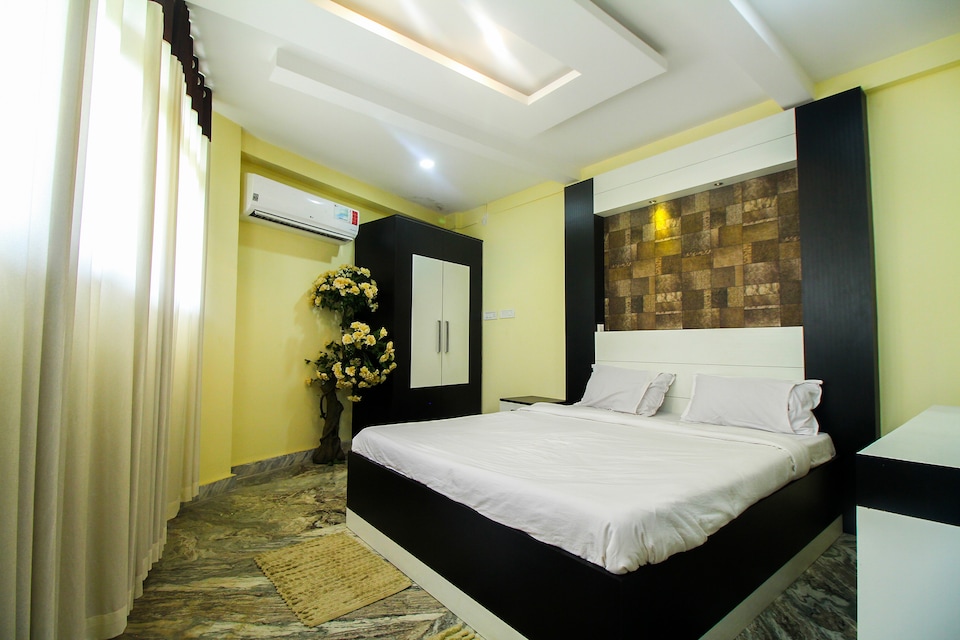 SPOT ON 40088 Adora Century Residency, Malappuram Town, Malappuram