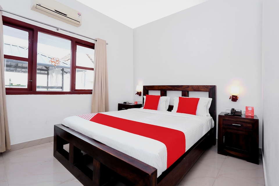 OYO Flagship 40093 Hotel Fort Castle, Fort Kochi, Kochi