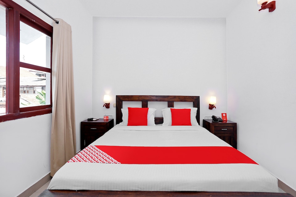 OYO Flagship 40093 Hotel Fort Castle, Fort Kochi, Kochi