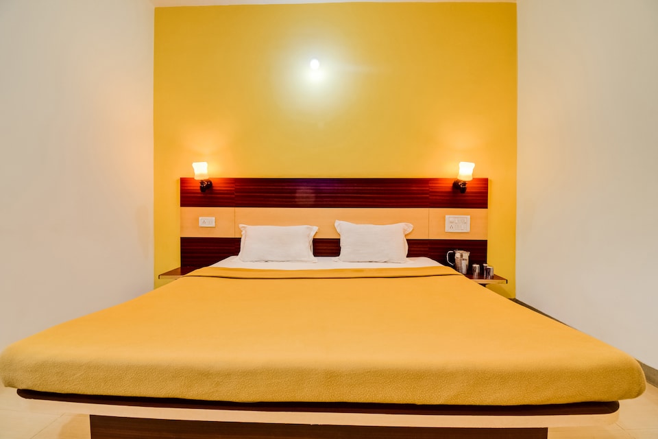 Hotel O Roshan Palace, Matheran, Matheran