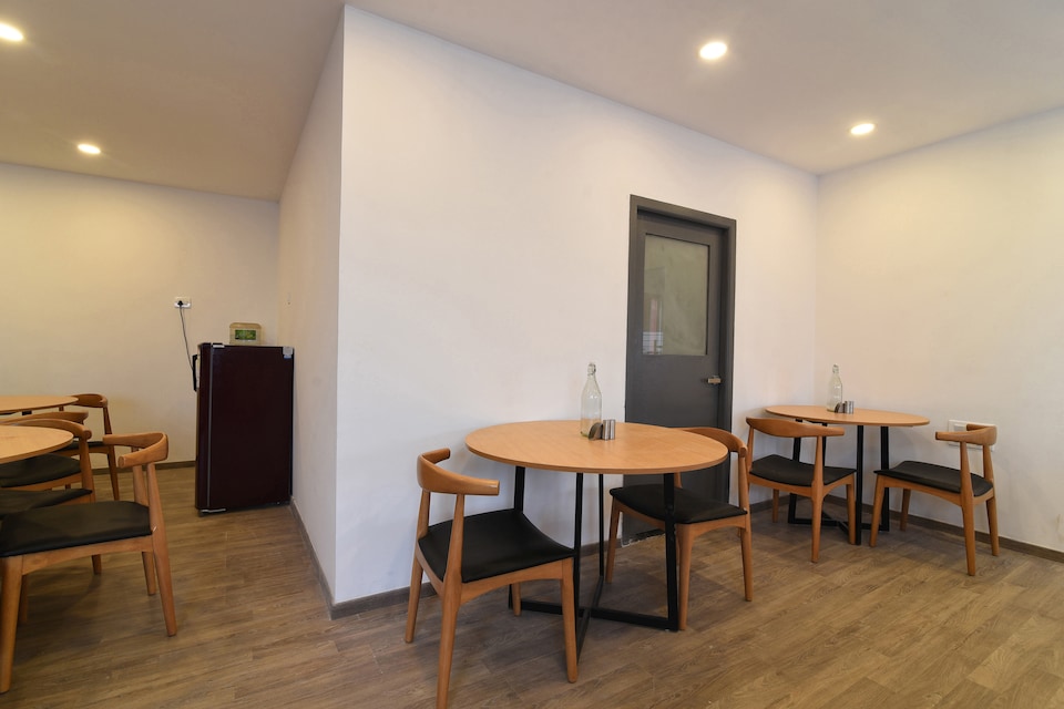 OYO Townhouse 227 Royapettah, RK Salai Chennai, Chennai
