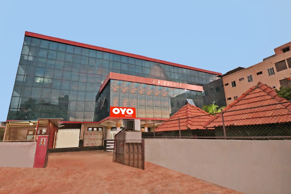 OYO J P Palace, Doddaballapura-Bangalore, Doddaballapura