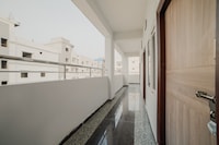 Hotel O Aria Inn