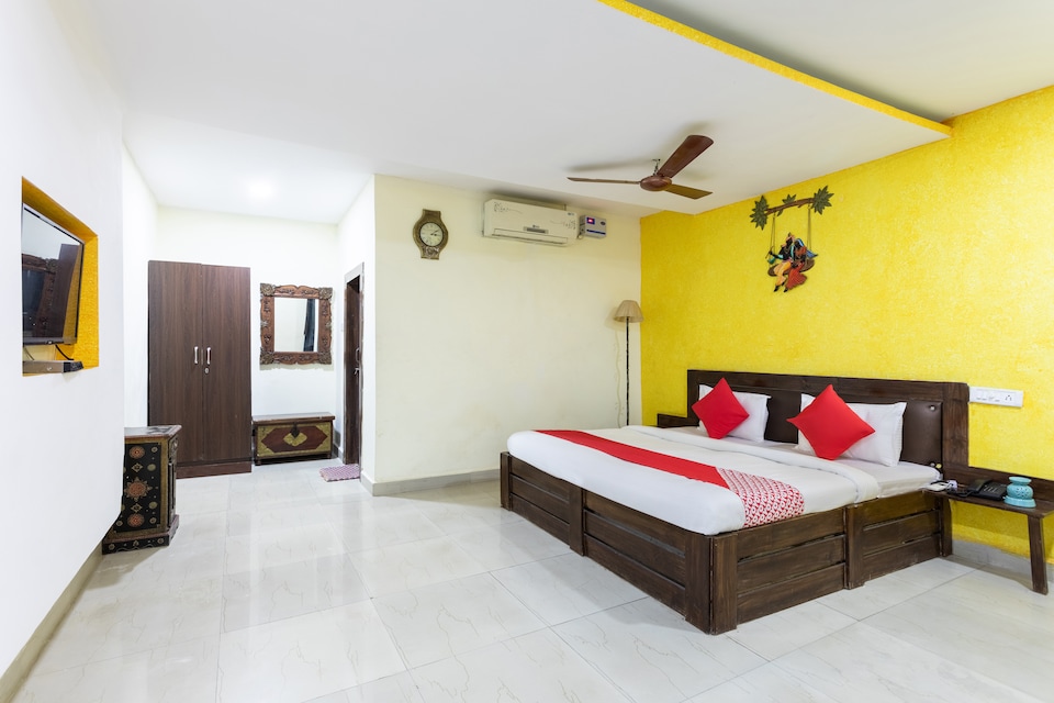 OYO 40130 Samardha Jungle Resort, Ayudha Bypass, Bhopal
