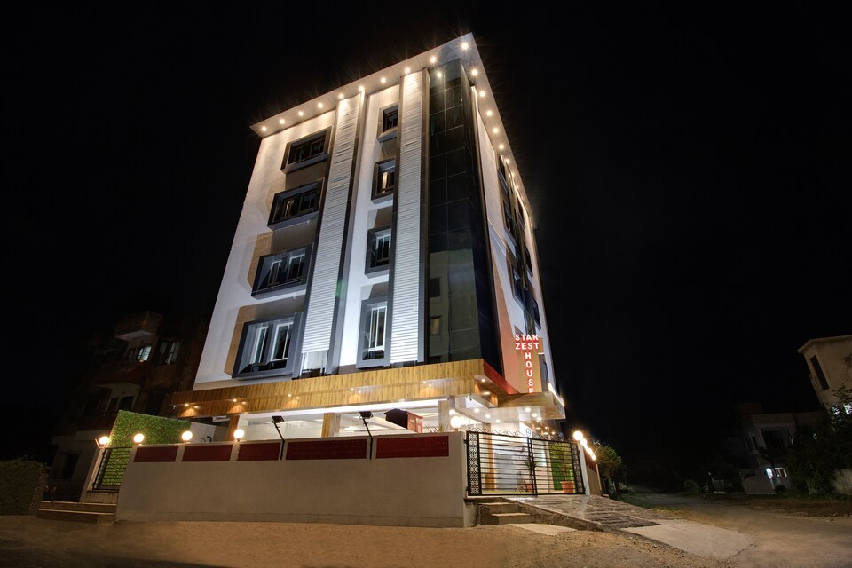 Capital O 40142 Star Zest House, Airport Wardha Road, Nagpur