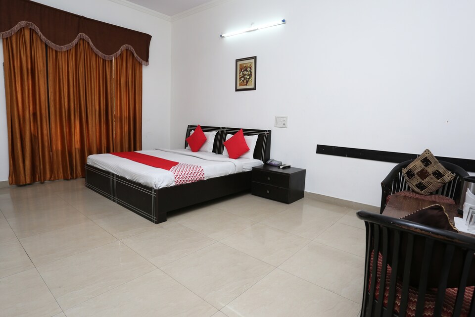 OYO 40173 Hotel Prem Deep, ISBT Kashipur, Kashipur