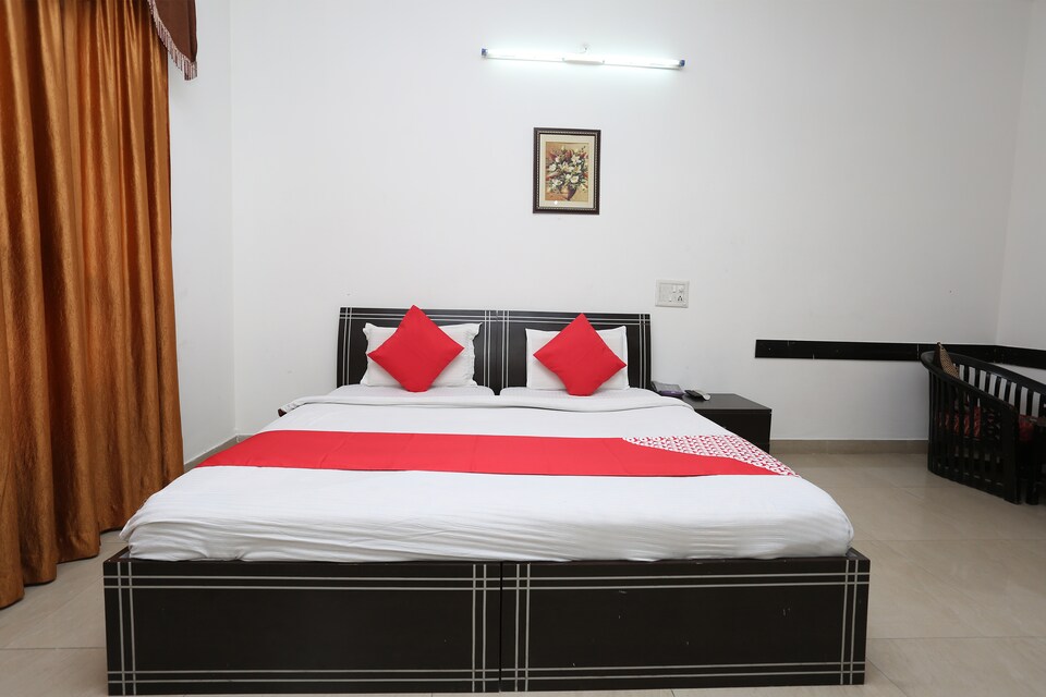 OYO 40173 Hotel Prem Deep, ISBT Kashipur, Kashipur