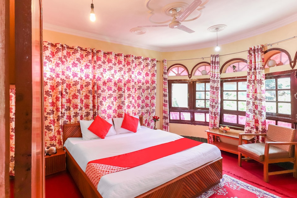 OYO 40194 Hotel Rose Inn, Nishat Srinagar, Srinagar