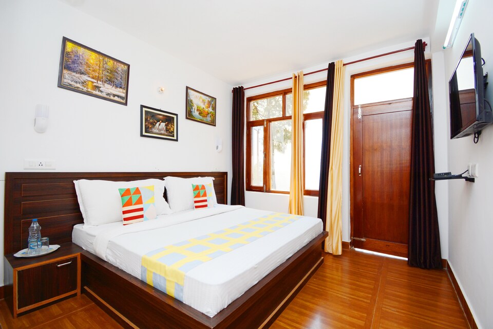 OYO Home 40215 Ecstatic  Studio Stay  Dochi, Kasauli, Kasauli