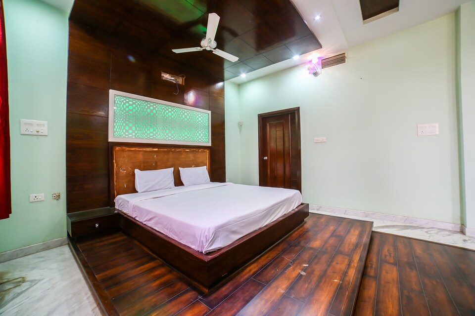 SPOT ON 40217 Aryawat Guest House, Raja Park Jaipur, Jaipur