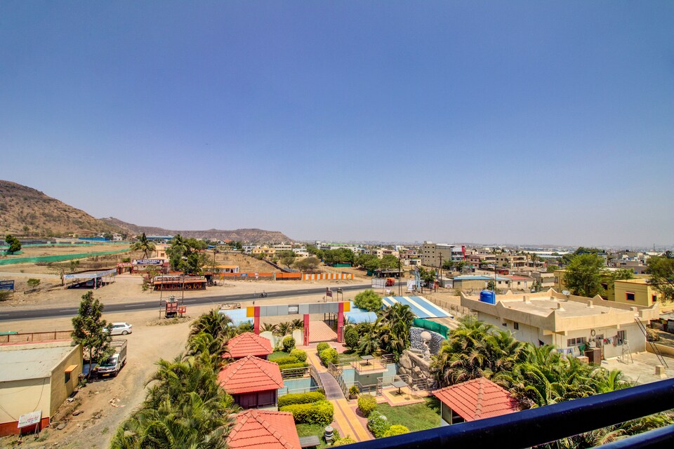 SPOT ON 40224 Vijay Executive, Hadapsar Pune, Pune