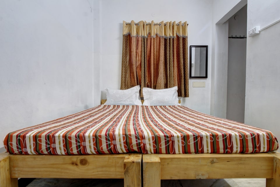 SPOT ON 40228 New Modern Homestay, Trichy Chattram-II, Trichy