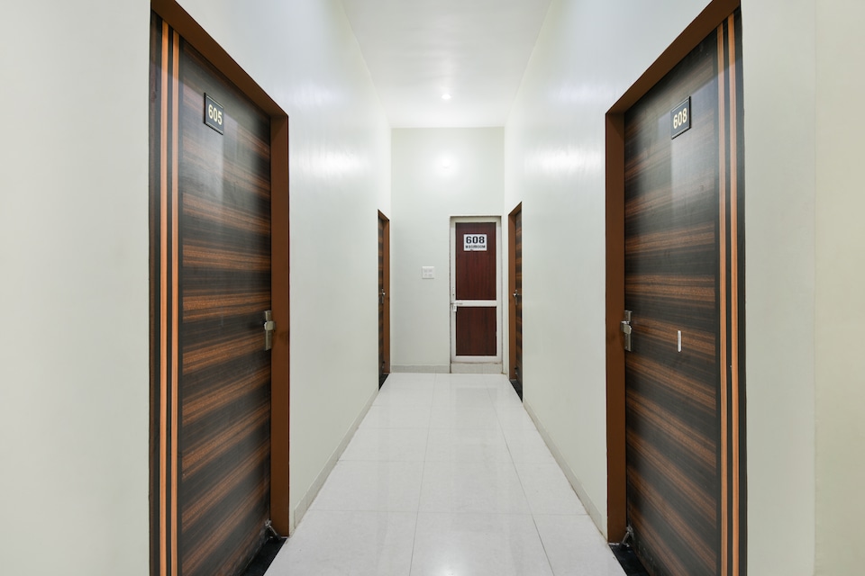 OYO 40238 Hotel Tirupati, Sikar, Sikar