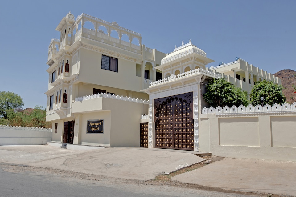 Capital O 40240 Maangarh Resort, Udaipur North, Udaipur