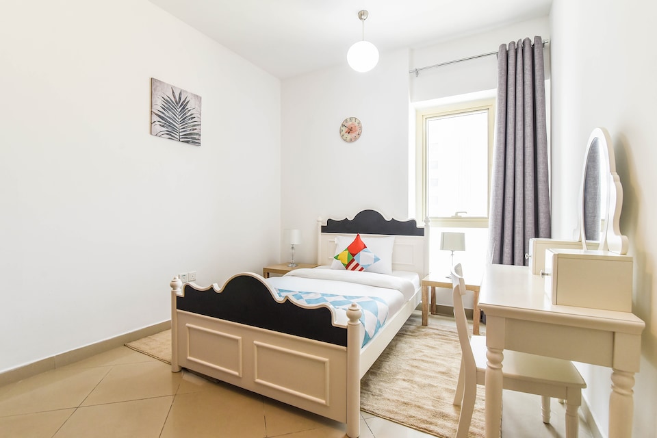 OYO 186 Home JLT icon 2br, Jumeirah Lake Towers Dubai, Dubai