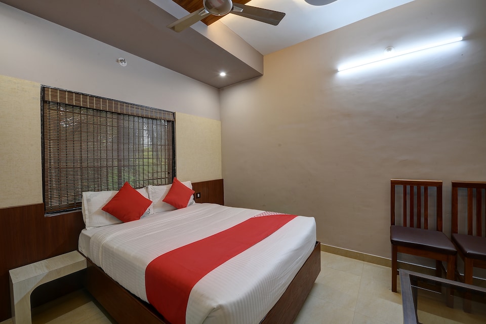 OYO 40263 Hotel Sagar Executive, Padubidri, Mangalore